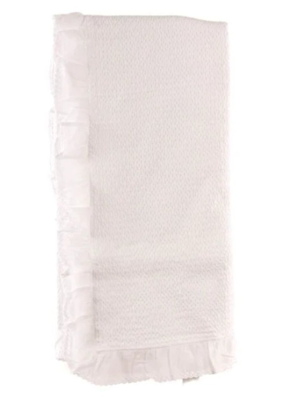 A SOFT IDEA WHITE BLANKET WITH RUFFLE